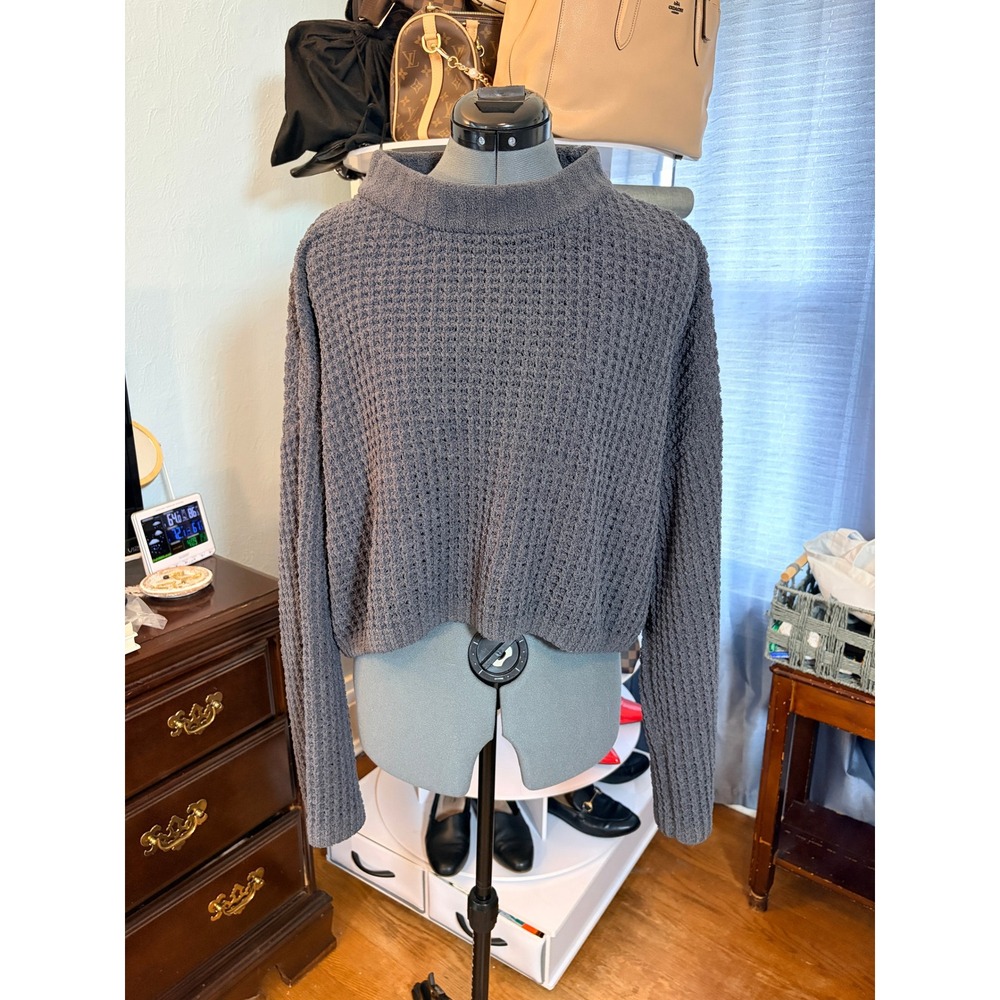 Love Tree Sweater L Gray Popcorn Waffle Knit Mock Neck Cropped Cozy Minimalist